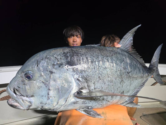 トカラ列島　GT（ロウニンアジ）ルアー02