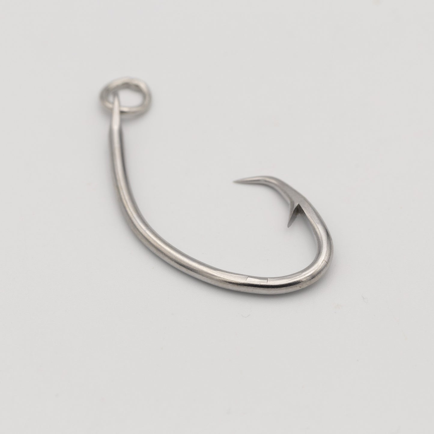 [For Businesses] 3.2 inch (3.0 mm) Stainless Steel Intermediate Shake Lure with Ring for Mutsu Fishing (Pack of 100)